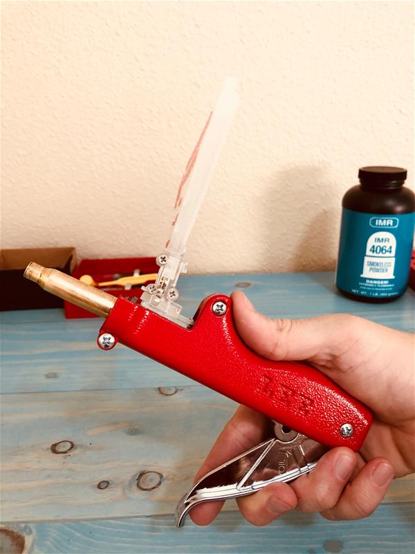 Handloading Prime the Case-min