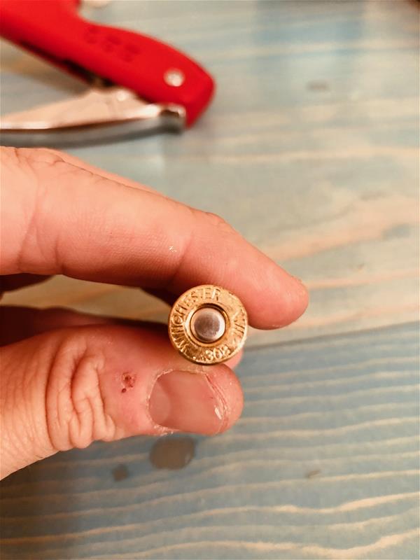 Handloading Primed Cartridge-min