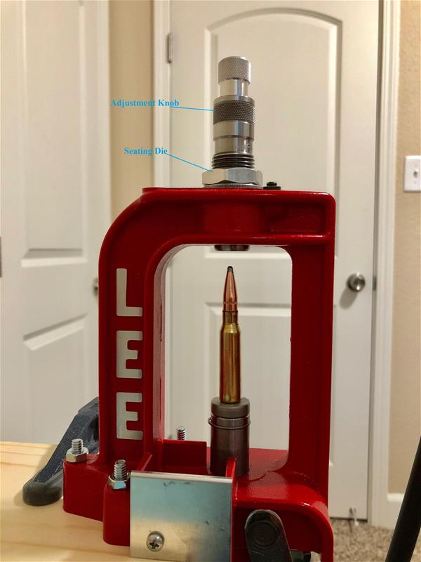 Handloading Seat Bullet-min